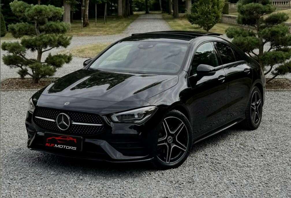 Mercedes-Benz CLA 180 PACK AMG TOIT PANO LED