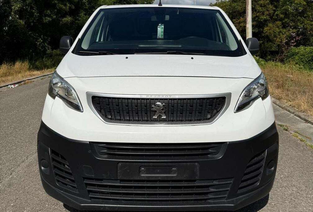 Peugeot 1.5 BlueHDi L1 Compact Premium CU  S