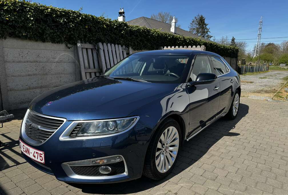Saab 2.0T XWD Aero