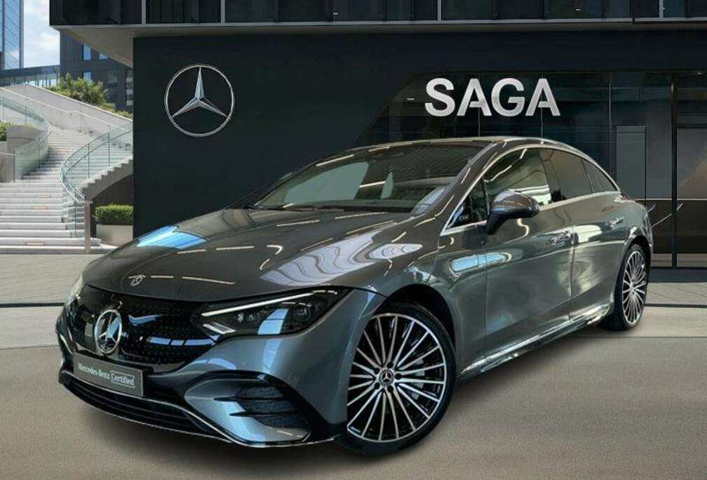 Mercedes-Benz Berline AMG Line Toit Pano