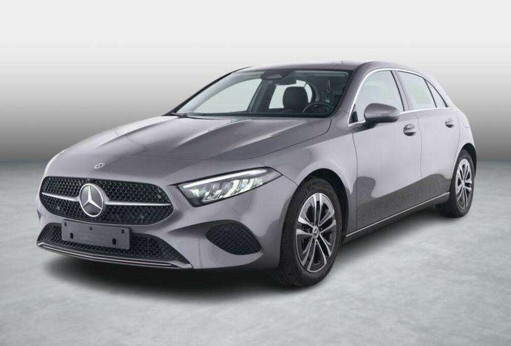 Mercedes-Benz Hatchback Luxury Line | Smartphone Integratie | Ve