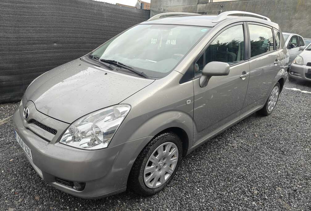 Toyota Corolla Verso 1.8i VVT-i 16v Linea Luna 7pl.