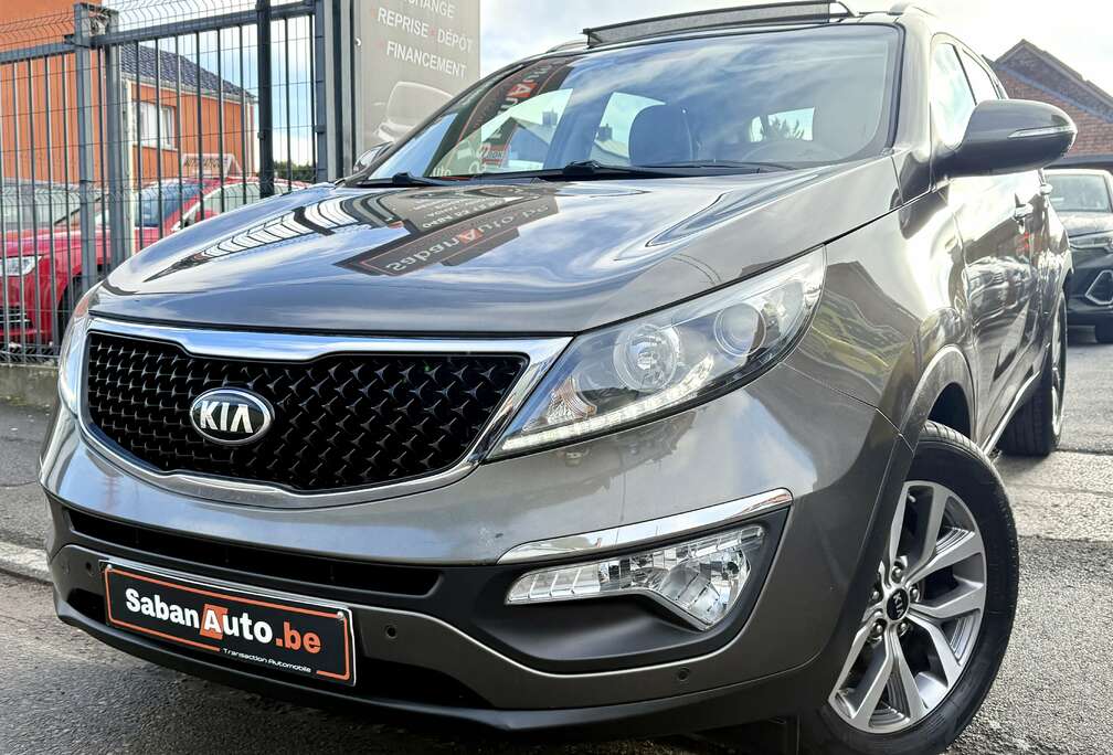 Kia Sportage 1.6i  CUIR  NAVI  TOIT PANORA