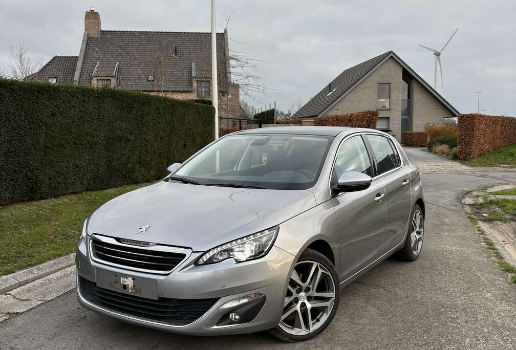 Peugeot SW PureTech 130 Stop & Start GT line