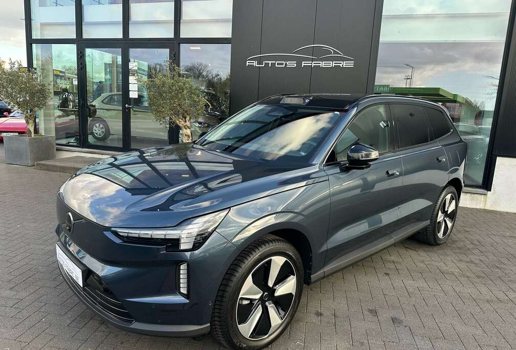 Volvo 101 kWh. Panorama Roof  Stock new condition