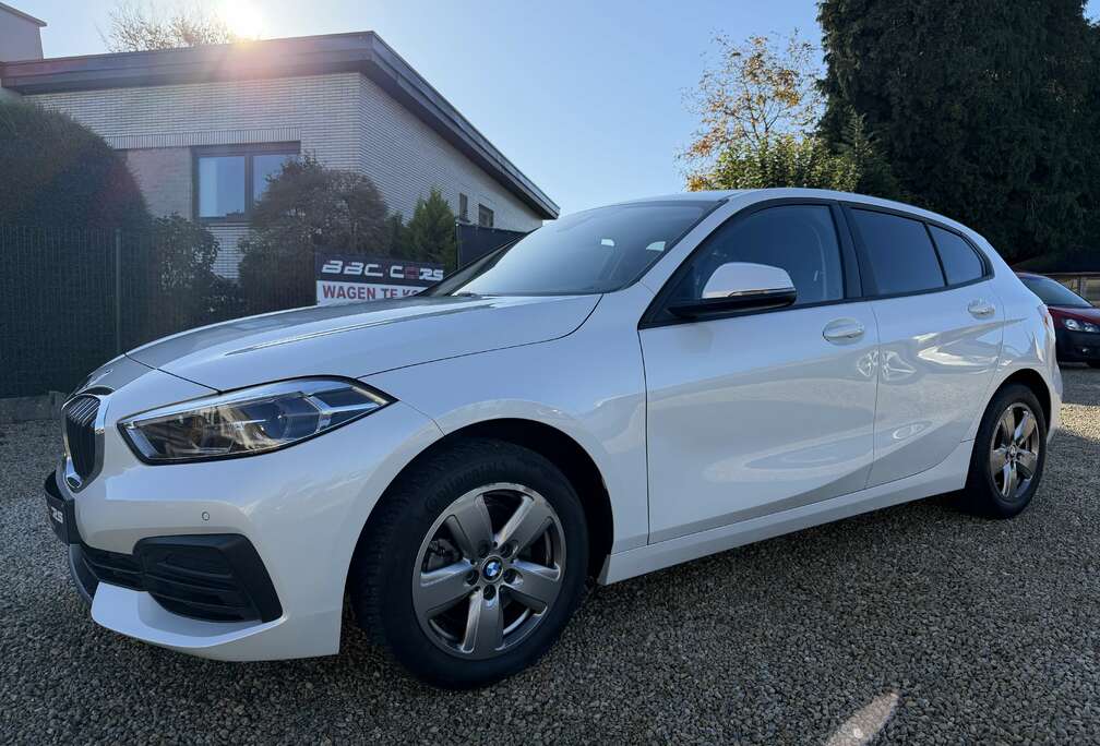 BMW 118i Aut.*Mod 23*69211km*Garantie*20099€