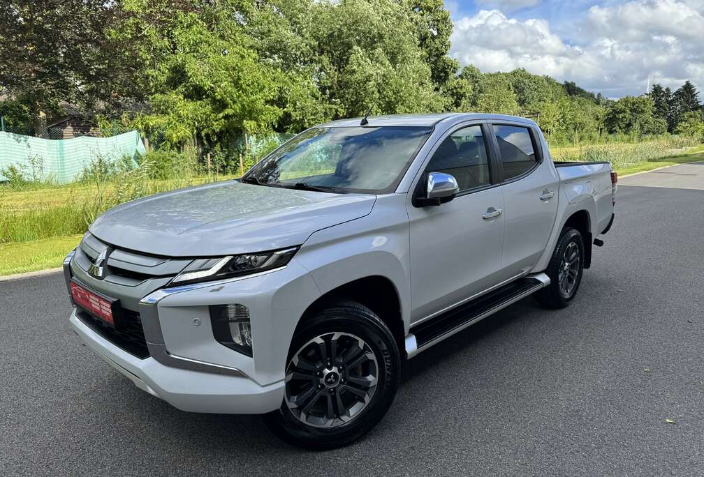 Mitsubishi 2.3 DI-D 4x4 Automaat / Export Only Afrik / Blackl