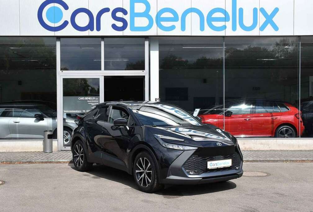 Toyota 1.8i VVT-i Hybrid Dynamic Plus ACC LANE SIDE CAM