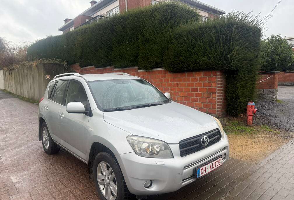 Toyota RAV4 2.0i VVT-i 16v VIP-PRIX EXPORT HORS TVA