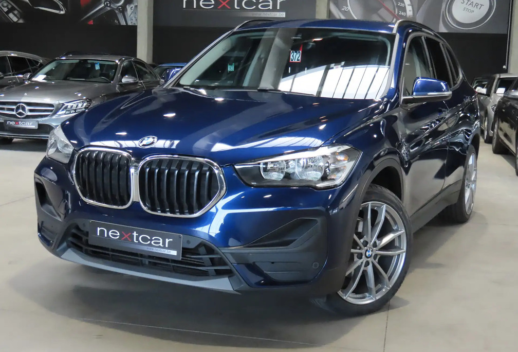 BMW 16d sDrive ***NAVI-CRUISE-PARKING AV & AR***