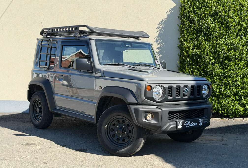 Suzuki Trekhaak Zetelverwarming Camera Navigatie Airco Apple carplay