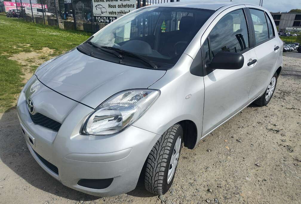 Toyota Yaris 1.0i VVT-i ** 1AN DE GARANTIE **