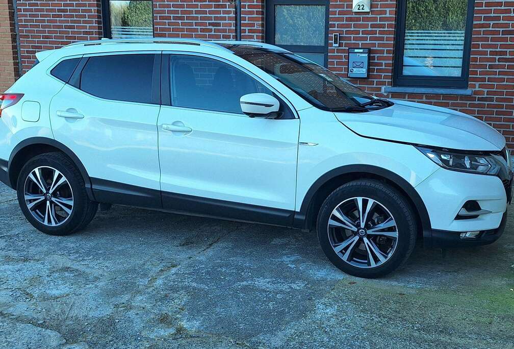 Nissan Qashqai 1.2 DIG-T N-Connecta