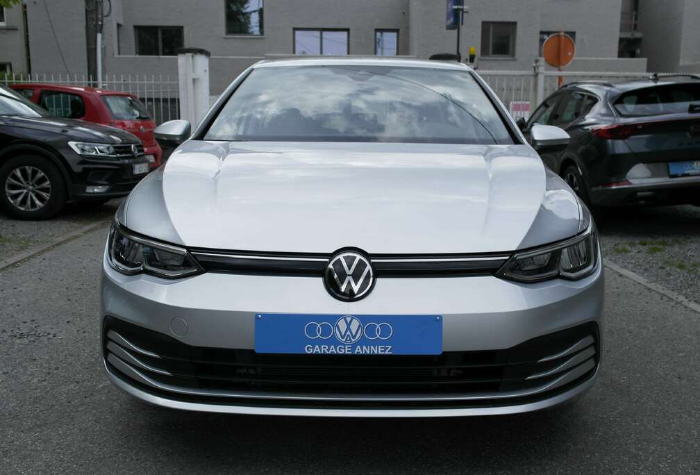 Volkswagen 1.0 e-tsi Life DSG *chauffage a distance*