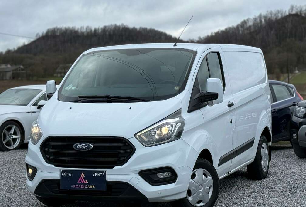 Ford CRUISE CONTROL - CAR PLAY - 3 PLACES - TVAC