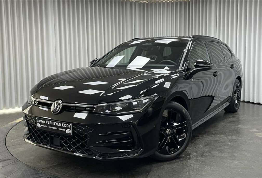 Volkswagen 1.5 e-TSI / R-Line / Pdc+360Cam / App / ACC / ...