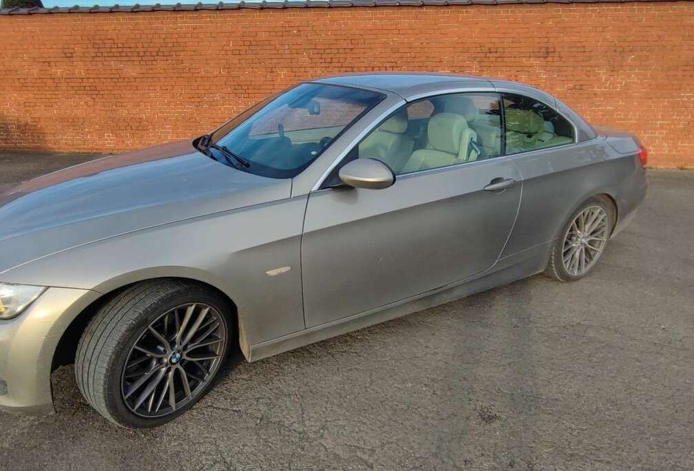 BMW Cab 325i Luxe