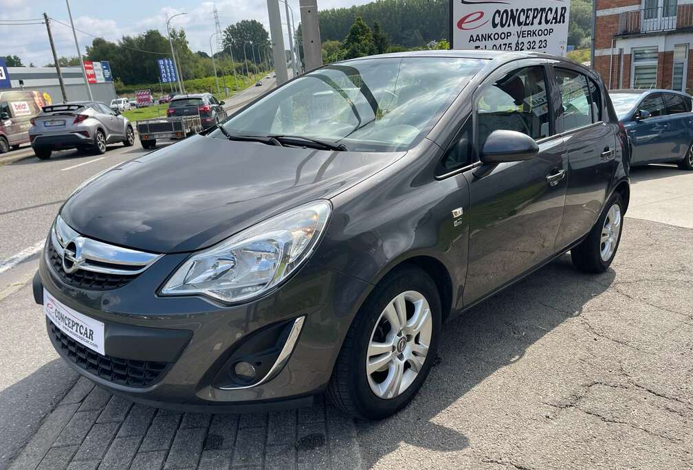 Opel 1.2i Cosmo