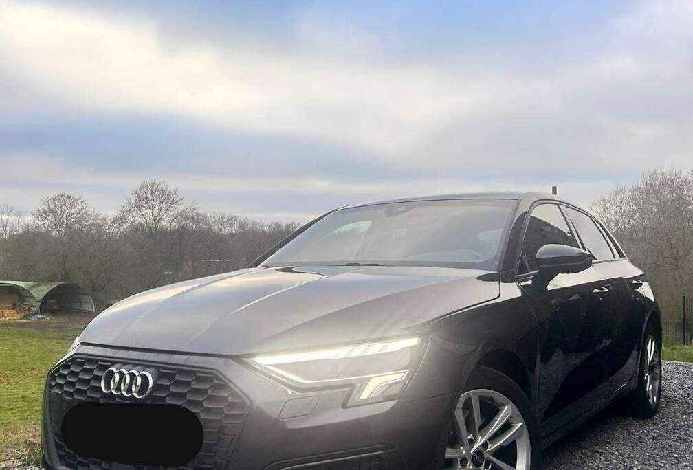 Audi Sportback 35 TDi Business Edition S tronic