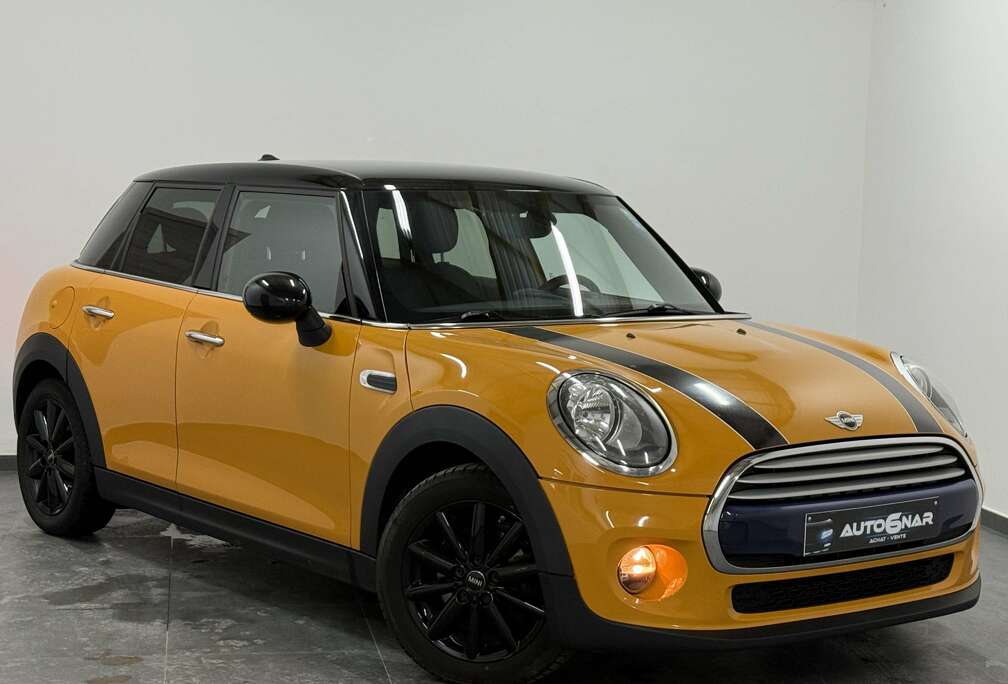 MINI 1.5i Euro6b - Navi - Carnet d\'entretien