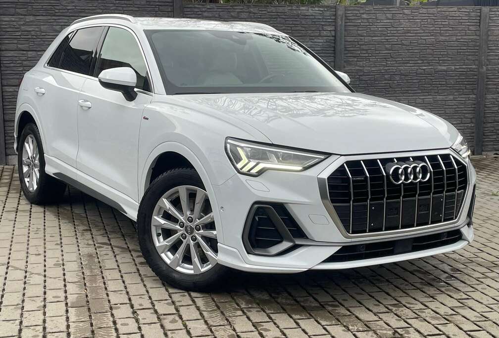 Audi 40 TFSI Quattro S line Automaat \