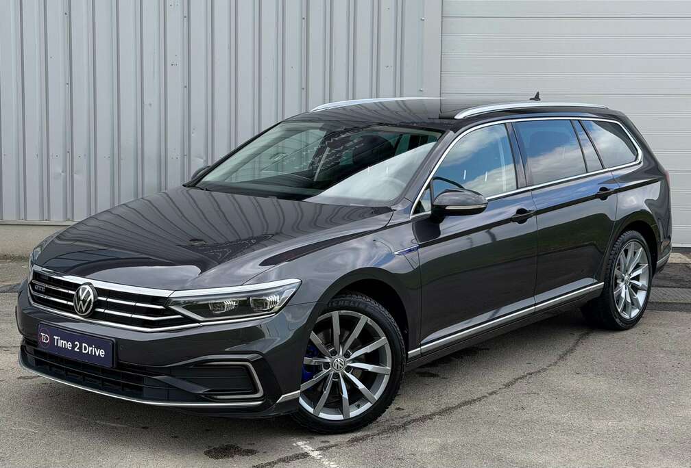 Volkswagen GTE 1.4 eHybrid PHEV DSG R-Line - Full Option