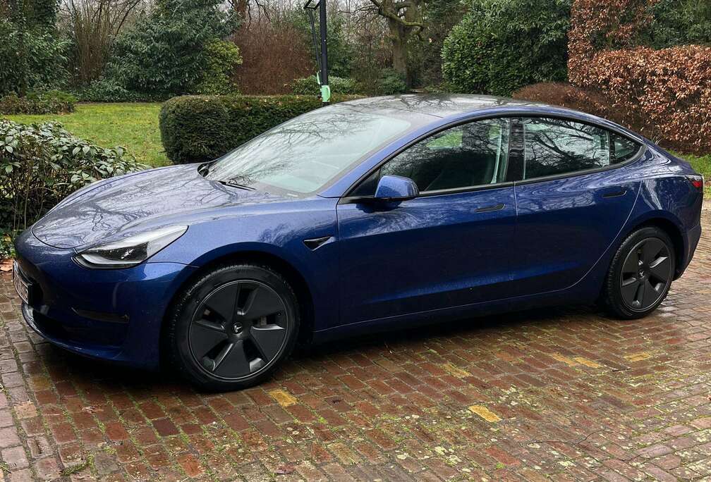 Tesla Model 3 78 kWh AWD Long Range Dual Motor (366kW)