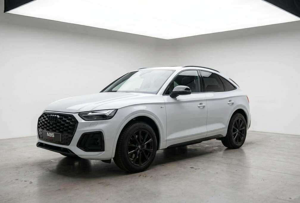 Audi * 2.0TDI* S-Line* TOIT PANO* CAMÉRA * GARANTIE 12 MOIS* TVA*