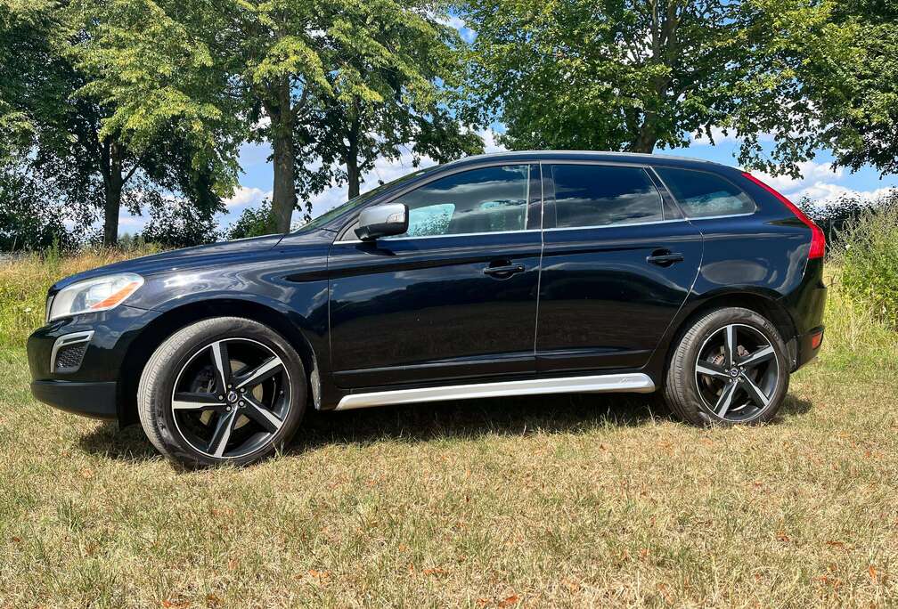 Volvo XC60 2.0 D4 R-design Start/Stop