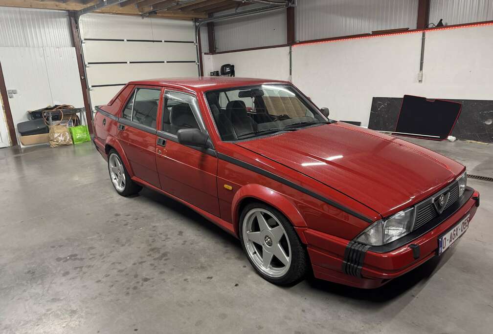 Alfa Romeo 3.0 V6