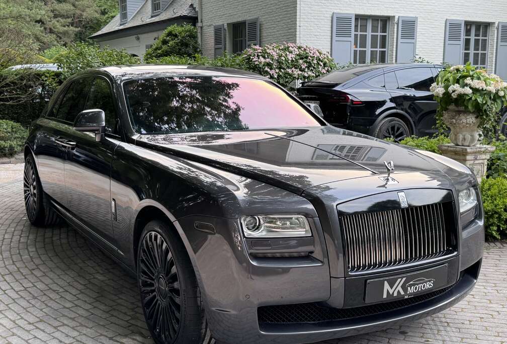 Rolls-Royce 6.6i V12 /Panorama/ Rear tv/ Mansory wheels