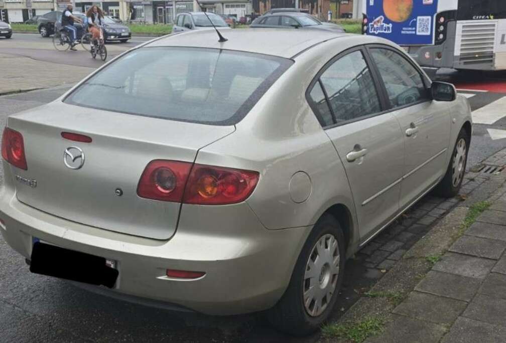 Mazda Hatchback Van 1.6i 16v TSi