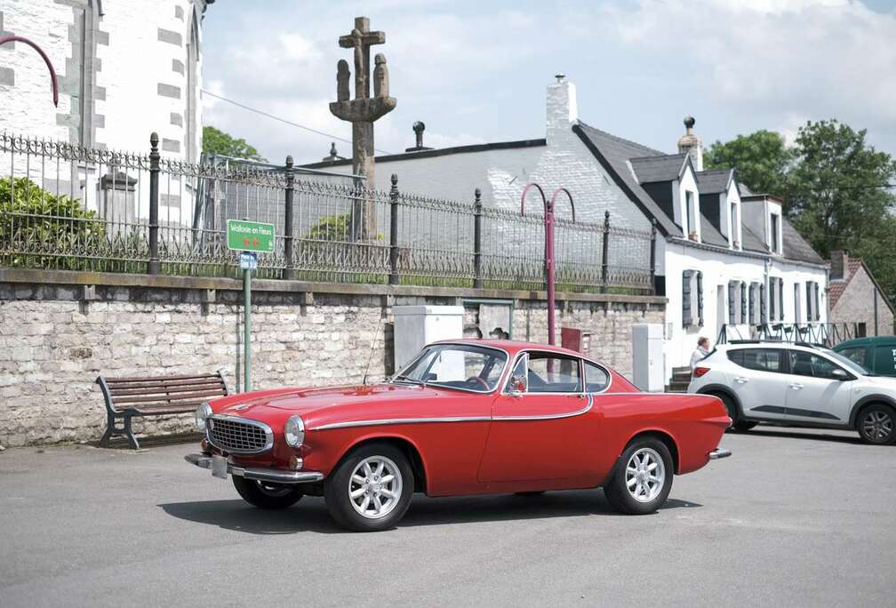 Volvo P1800 S