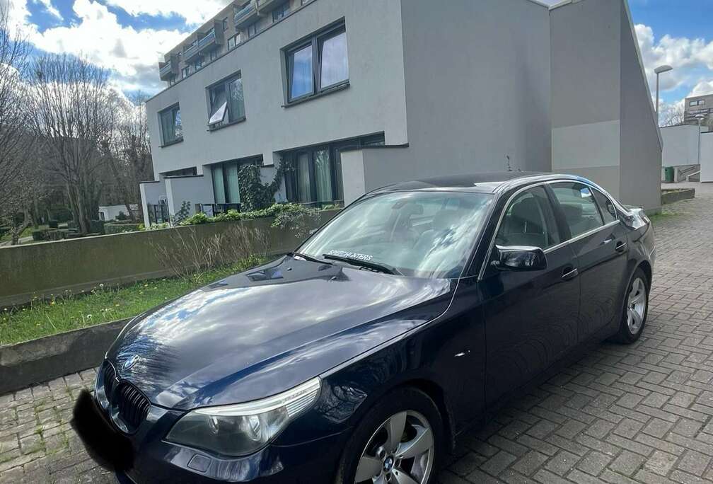 BMW Touring 520i Pack Préférence