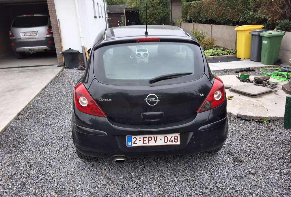 Opel Corsa 1.4 16V Sport