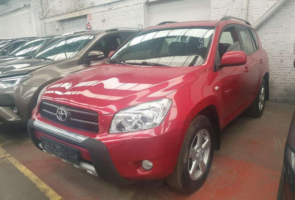 Toyota RAV4 2.0i VVT-i 16v VIP