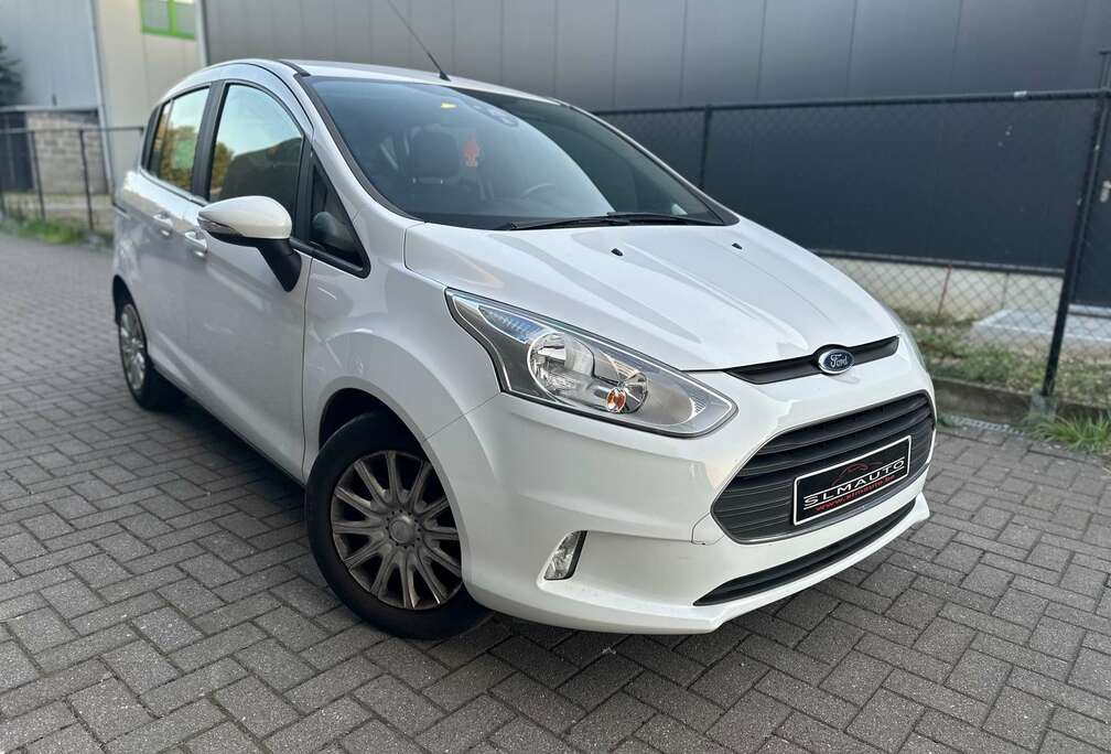 Ford 1.0i EcoBoost Titanium S&S