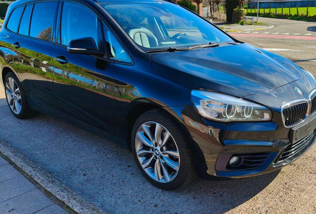 BMW Active Tourer 216 d