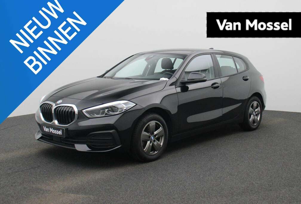 BMW 1 Reeks Hatch 118iA (100 kW) PDC  ECC  NAVI