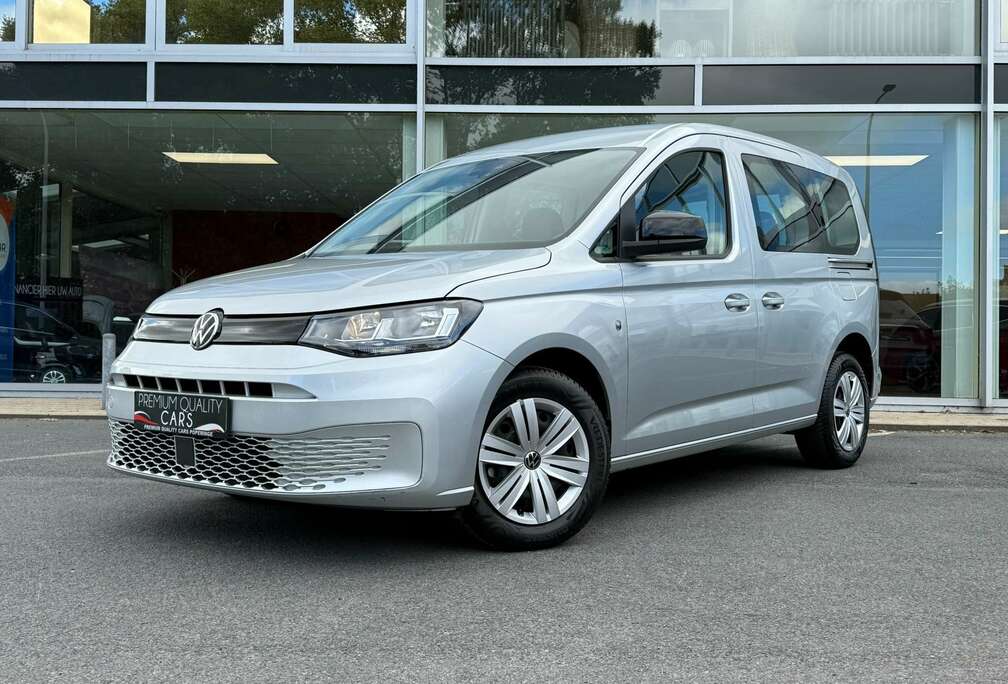 Volkswagen CARPLAY / SENSOREN / CRUISECONTROL / DAB / AIRCO