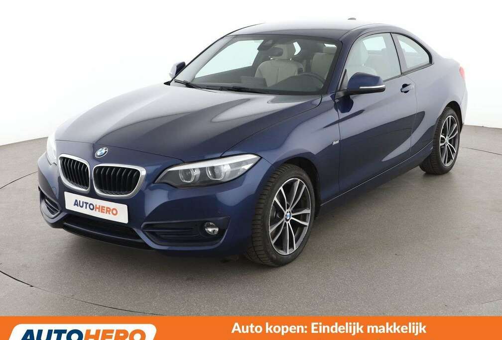 BMW 218i Sport Line