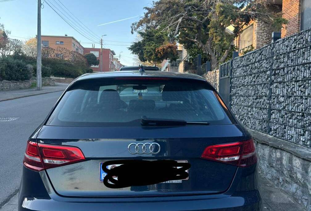 Audi Sportback 1.6 TDi Ambiente