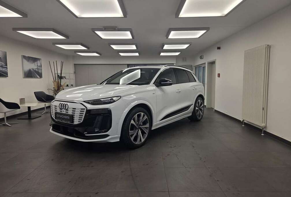 Audi SUV e-tron quattro S Line 390 CV / 285 kW