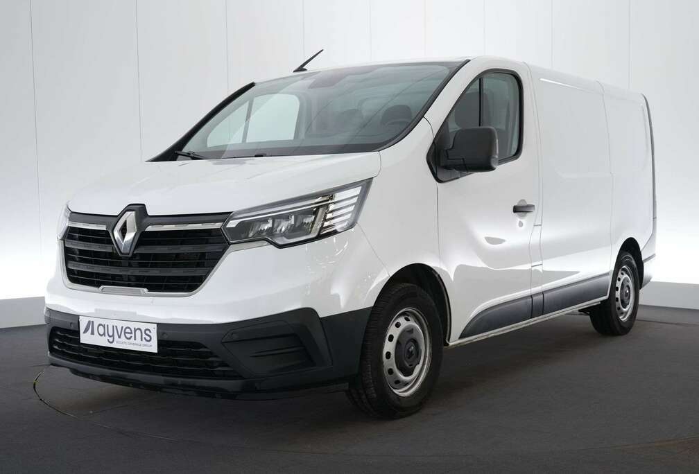 Renault 2.0 dCi Confort SWB 2.7T LED GPS PDC CAM Carplay