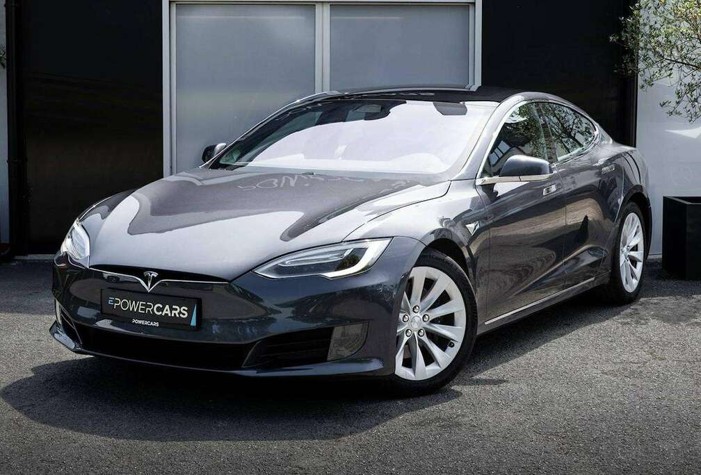Tesla 75 KWH  Autopilot  Camera  Pano