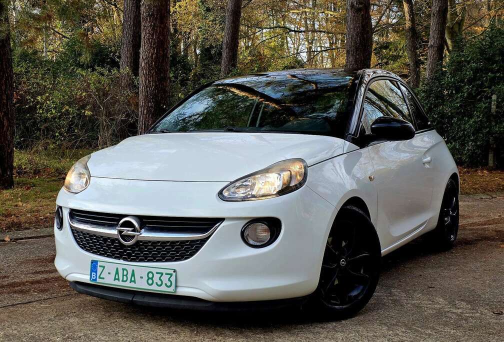 Opel Adam 1.2 Black Edition