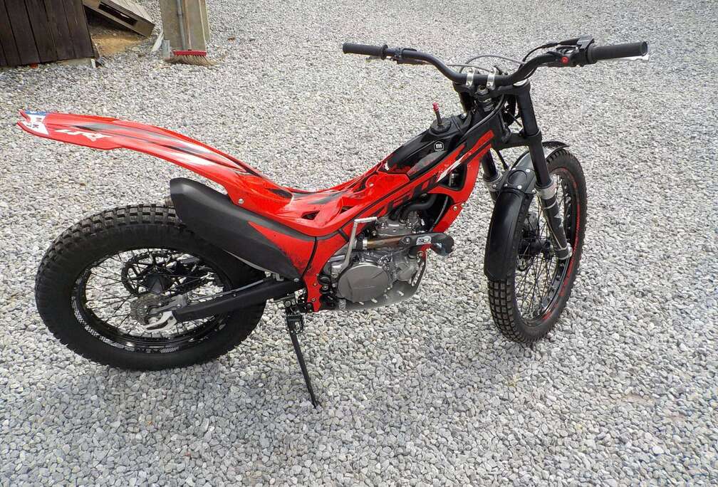 Montesa 4RT 260