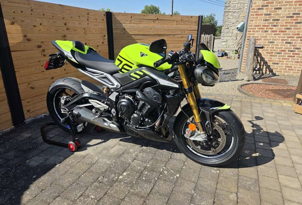 Triumph street triple 765 rs MOTO 2
