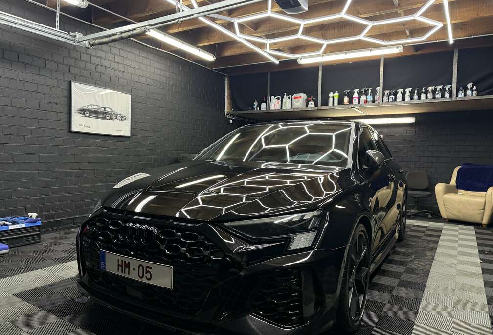 Audi TFSI Sportback quattro S tronic