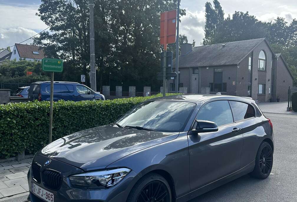 BMW 118i